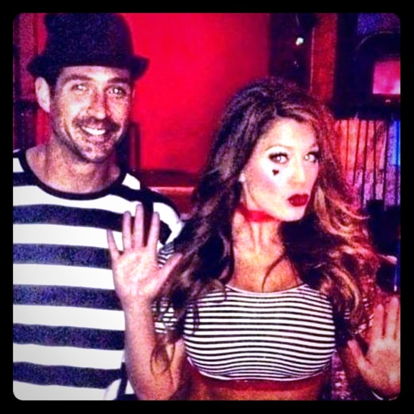 Meet Your Posher! - Picture 8 of 8